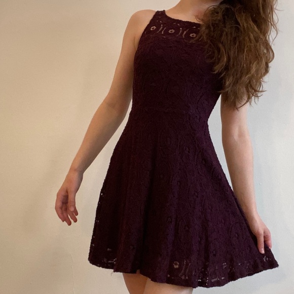 BB Dakota Purple Lace Dress (size 2) - Picture 5 of 5
